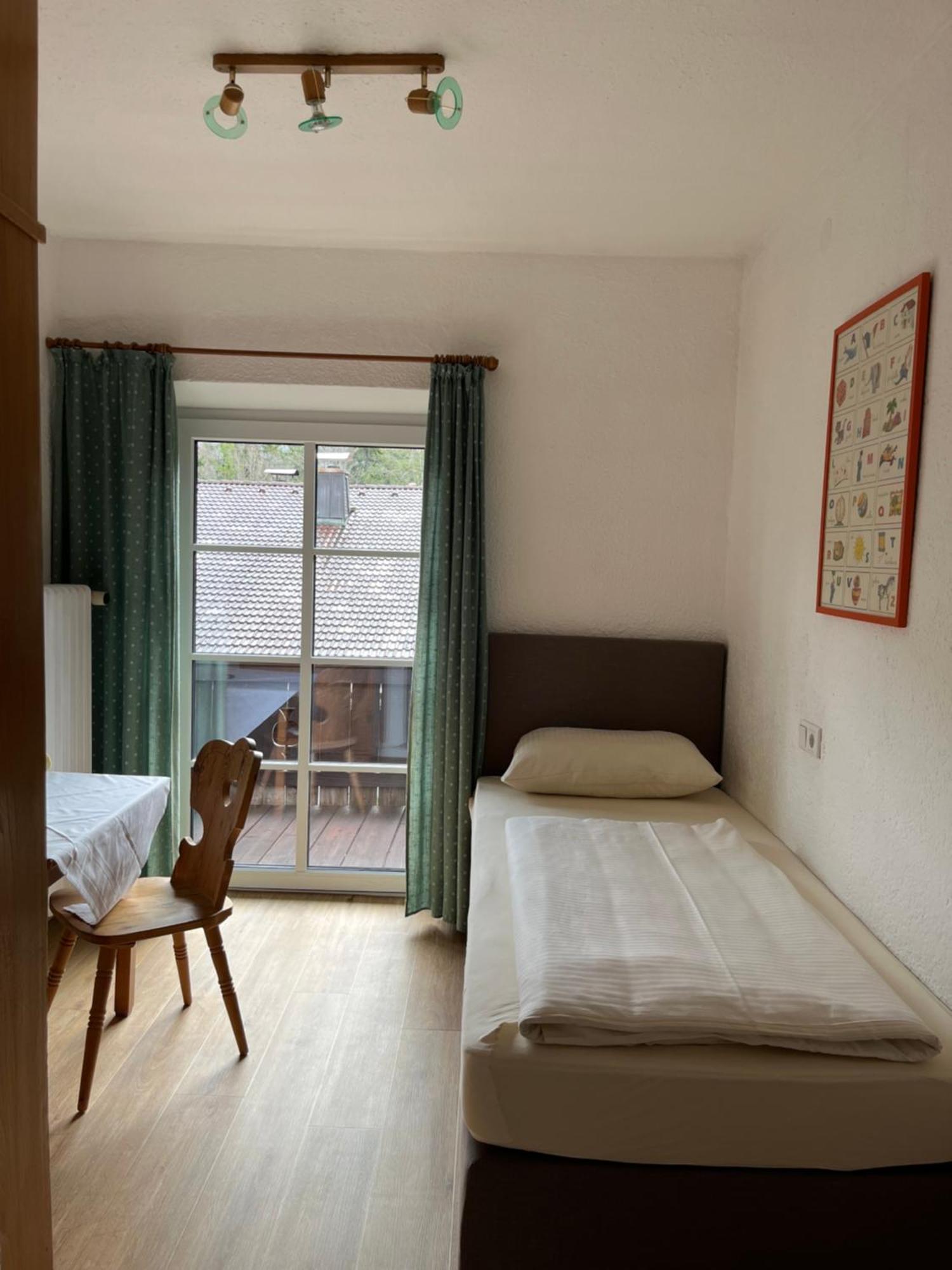 Gaestehaus Hotel Maria Theresia Berwick-Upon-Tweed Ngoại thất bức ảnh