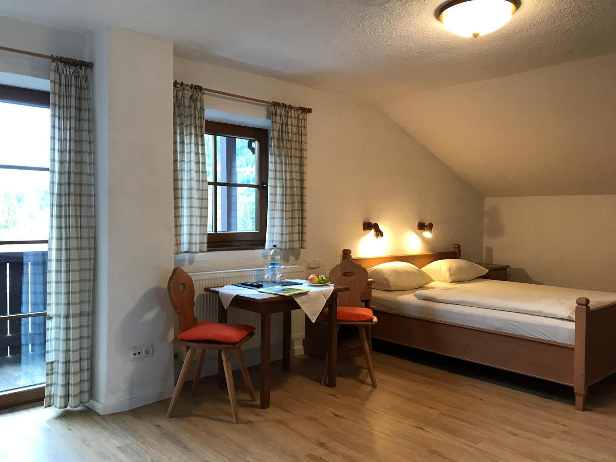Gaestehaus Hotel Maria Theresia Berwick-Upon-Tweed Ngoại thất bức ảnh